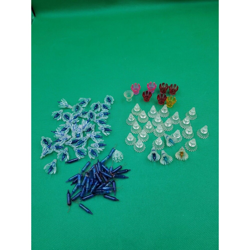 Lot of 60 Vintage Christmas Tree String Light Bulb Covers Reflector Daisy Flower